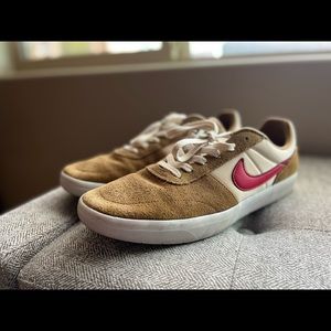 Mens Nike SB Mars Yard (2018)